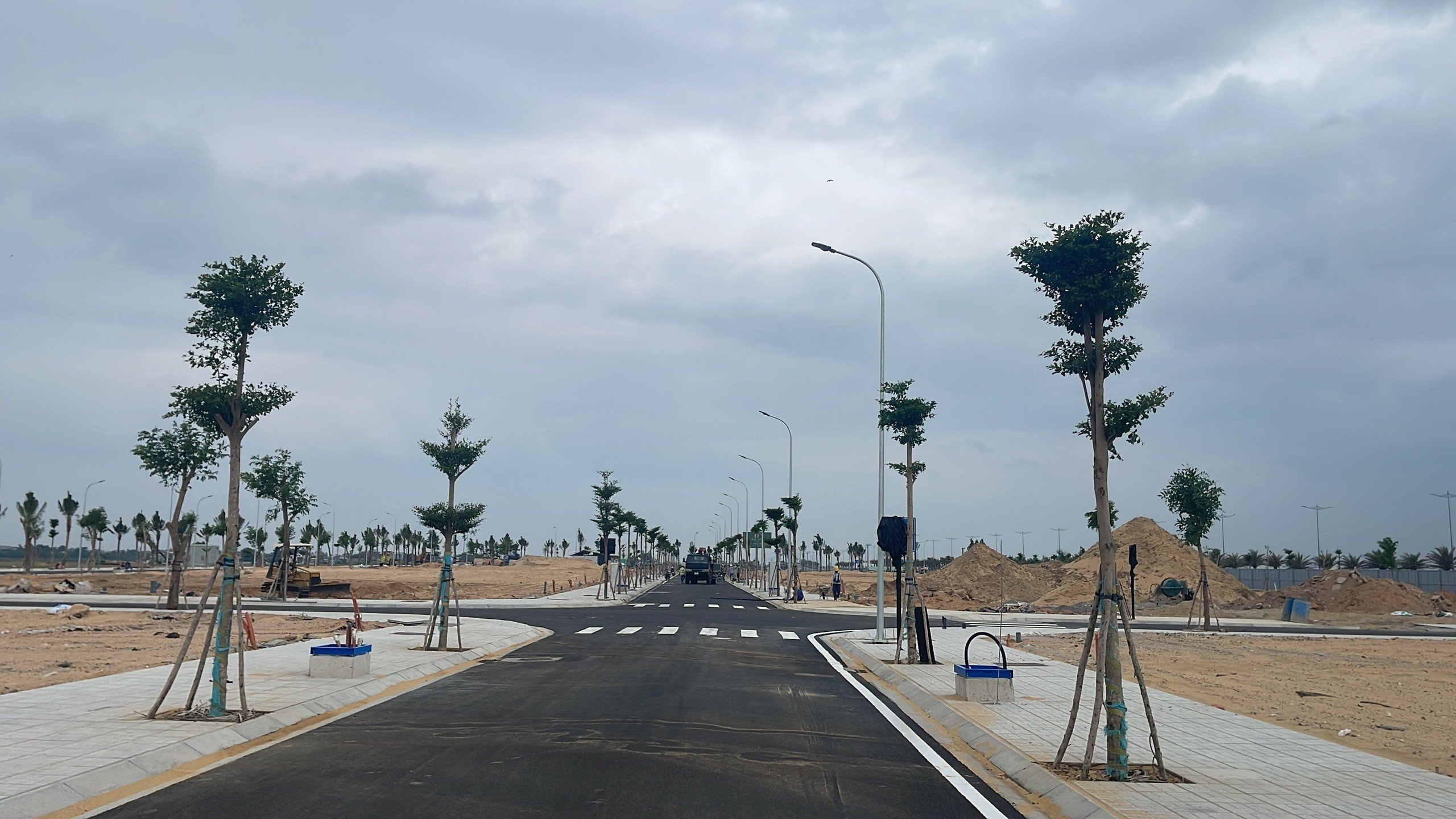 Update on Construction Progress of Central Avenue Quy Nhon Project 2023 Update on Construction Progress of Central Avenue Quy Nhon Project 2023