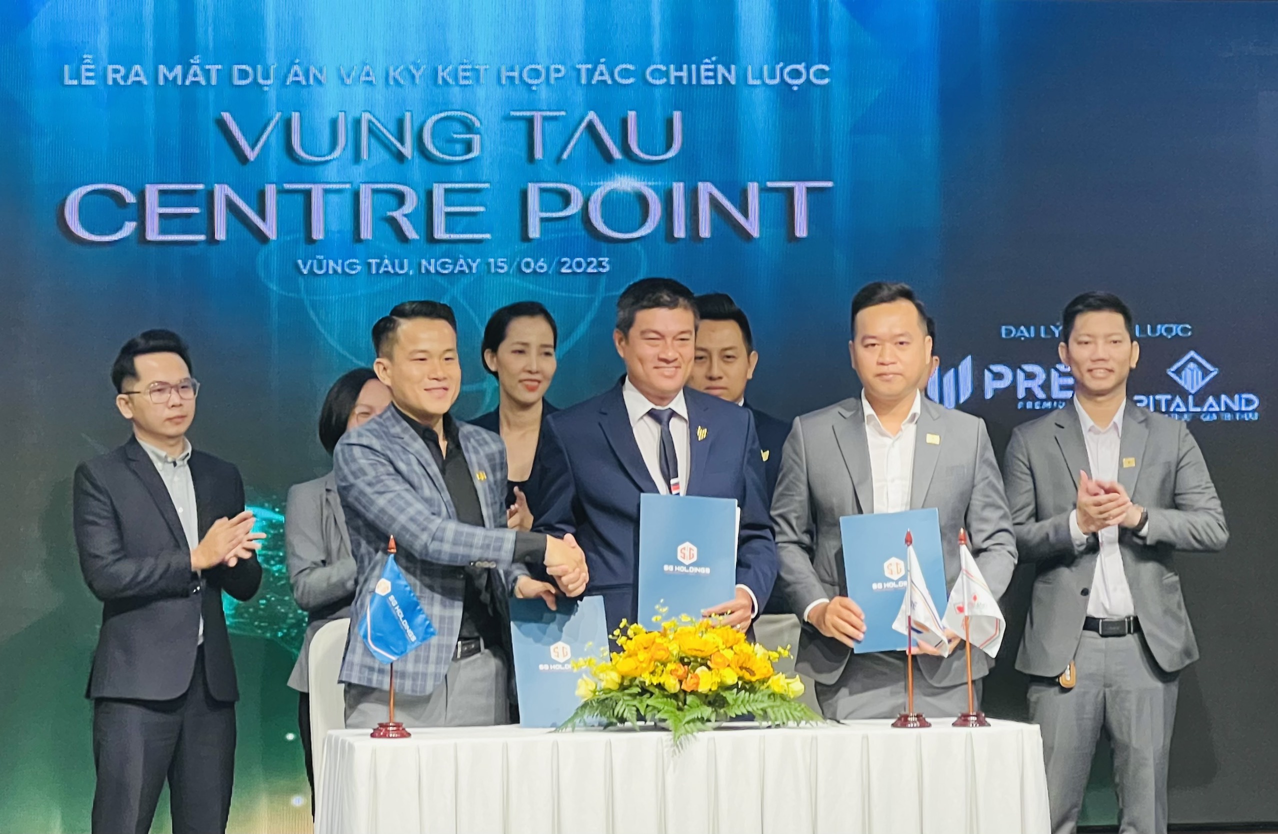 Strategic cooperation signing ceremony of Vung Tau Centre Point Project Strategic cooperation signing ceremony of Vung Tau Centre Point Project