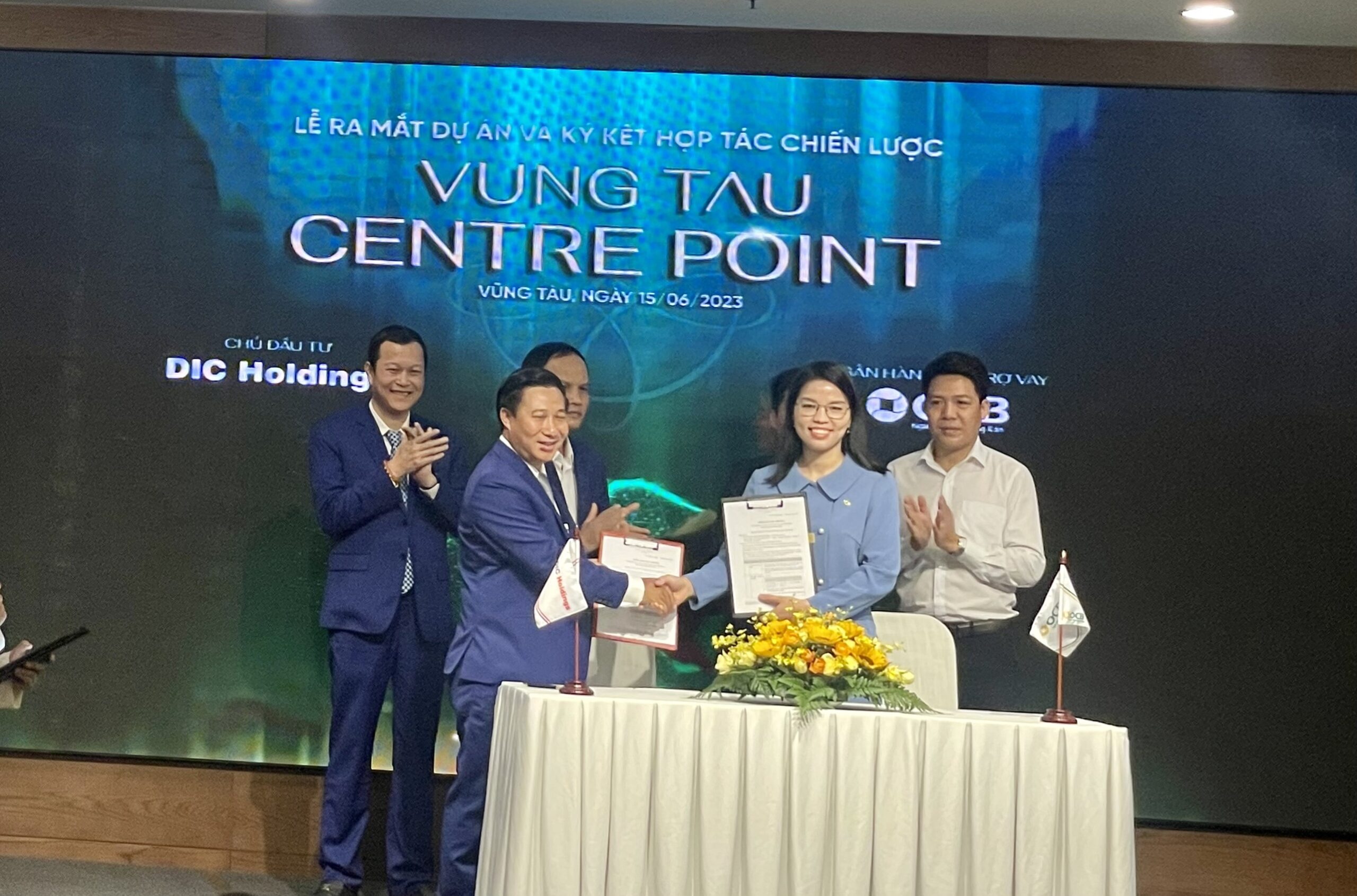 Strategic cooperation signing ceremony of Vung Tau Centre Point Project Strategic cooperation signing ceremony of Vung Tau Centre Point Project