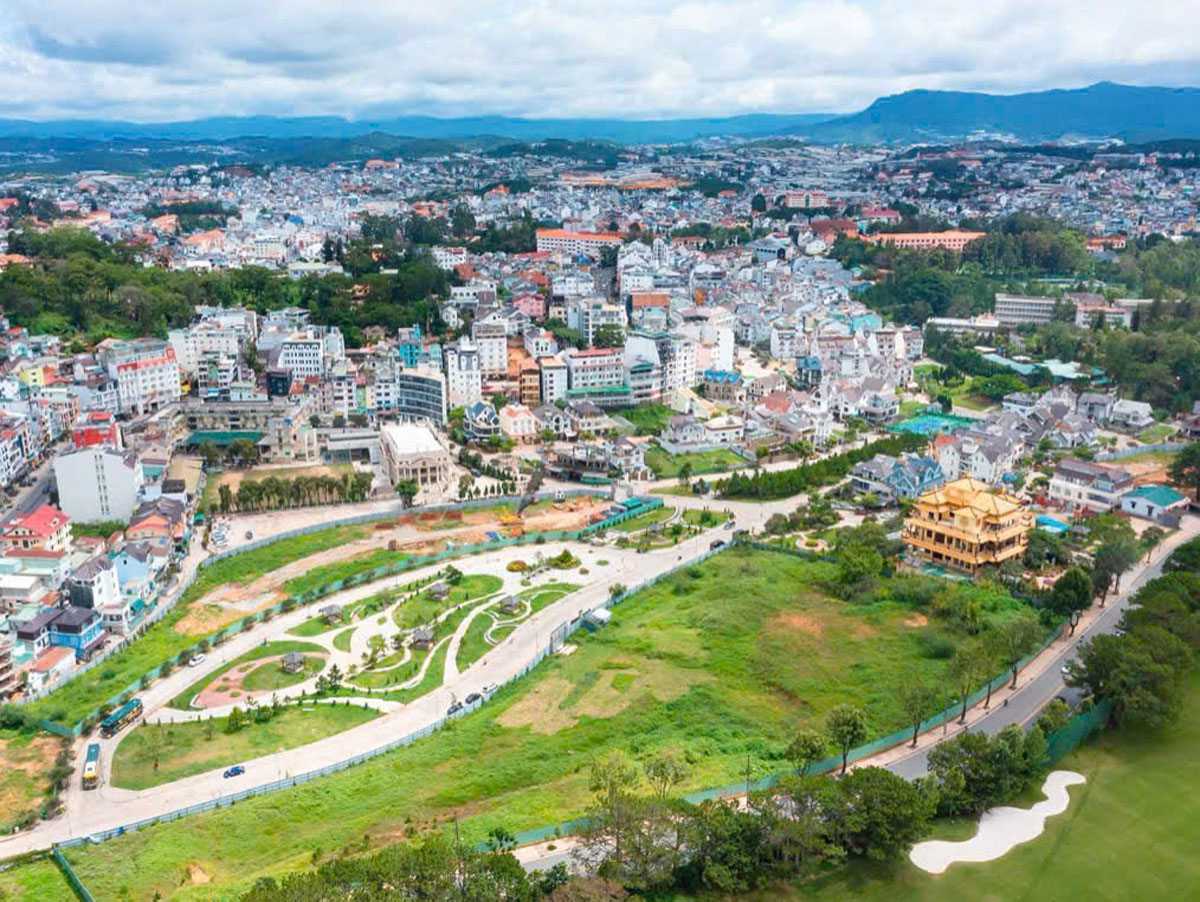 Images at Haus Da Lat Project