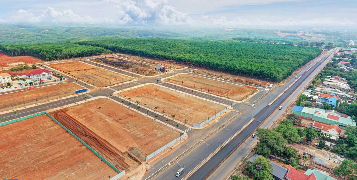 Construction progress of Diamond Centre Point Binh Phuoc project