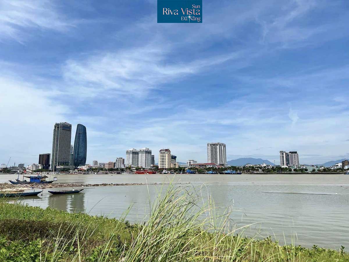 Construction progress of Sun Riva Vista Da Nang project