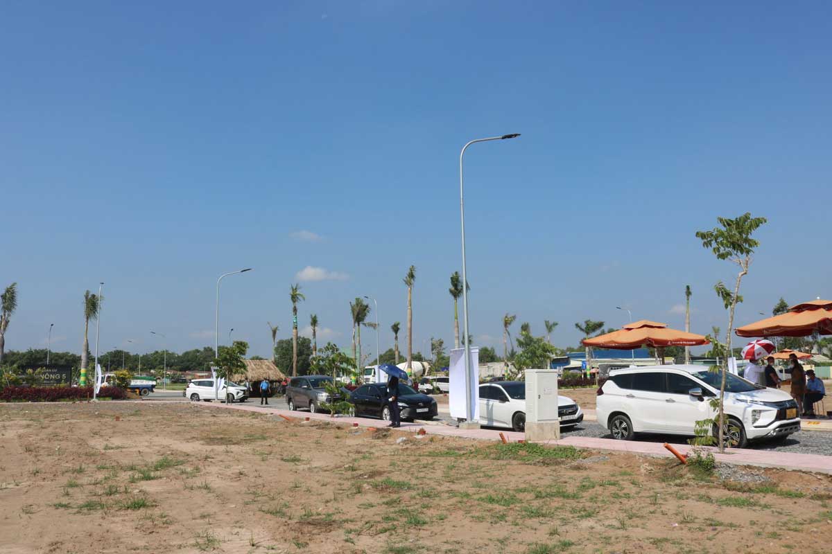 Rose Mall Tien do thi cong Rose Mall An Nong 5 - Rose Mall