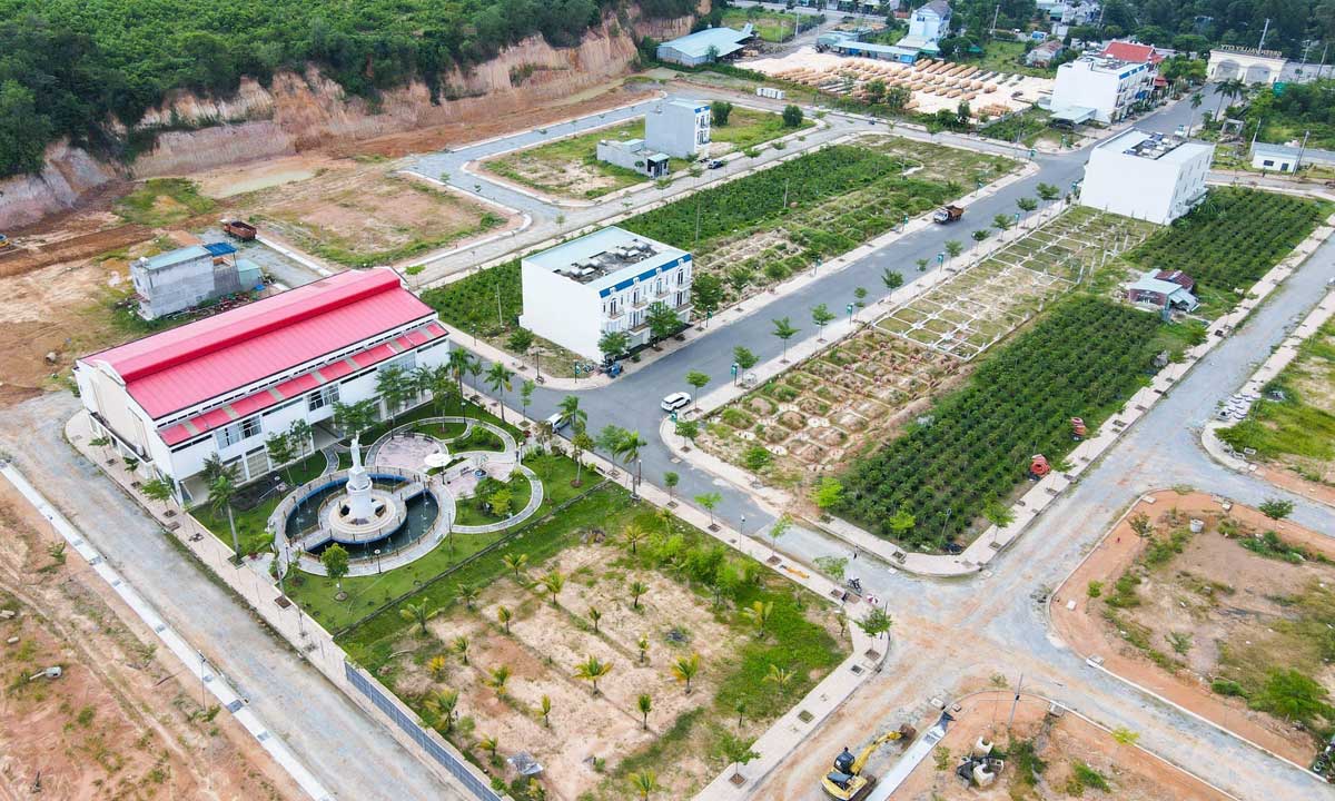 Construction progress of Green Valley City Tan Uyen Binh Duong project Construction progress of Green Valley City Tan Uyen Binh Duong project