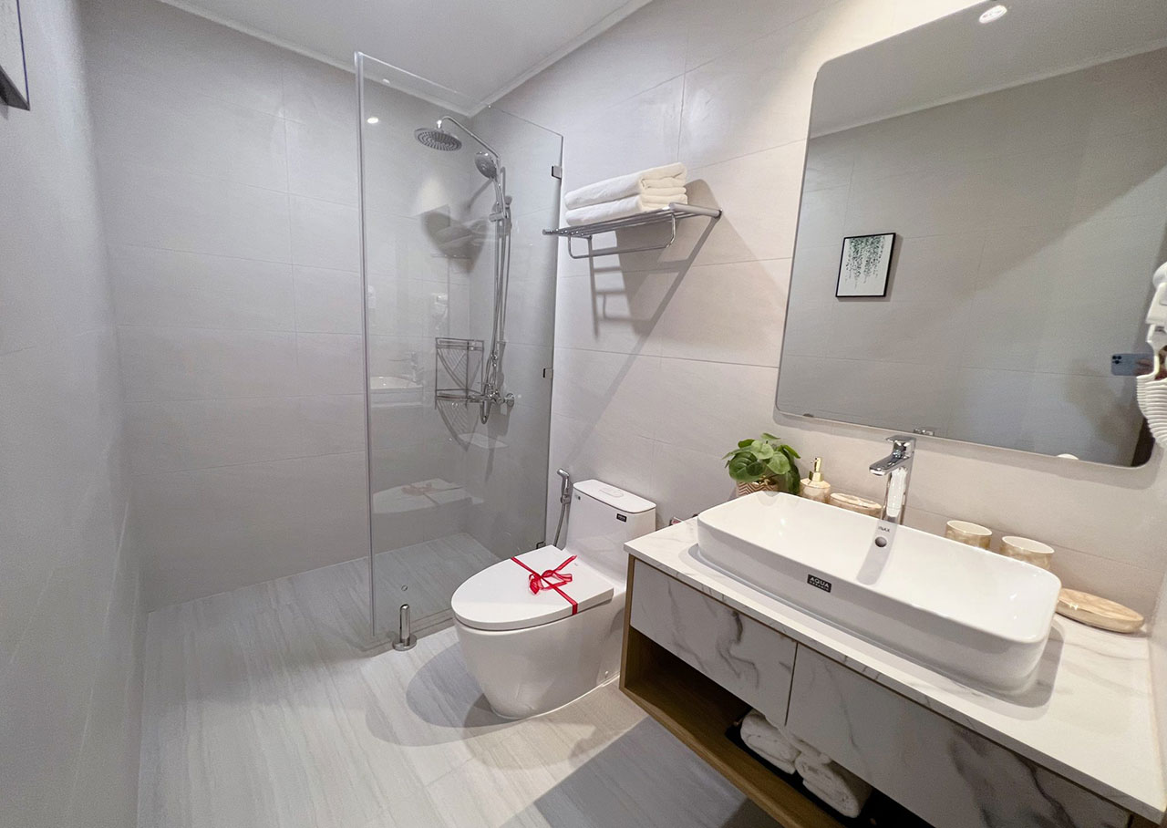 Toilet Mercury Palace Phu My Apartment Toilet Mercury Palace Phu My Apartment